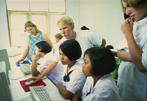 The Brian Brazier Computer Lab in Pah Leurat